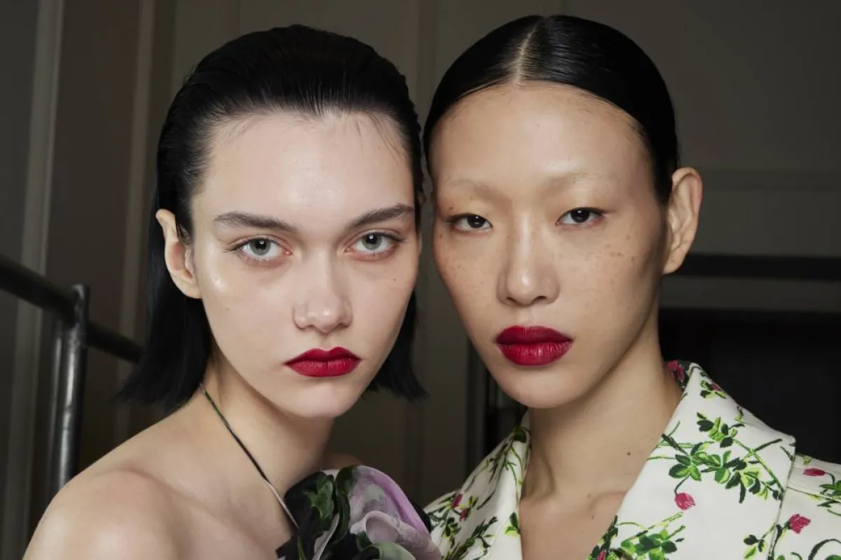 صور صيحات مكياج ربيع وصيف 2023