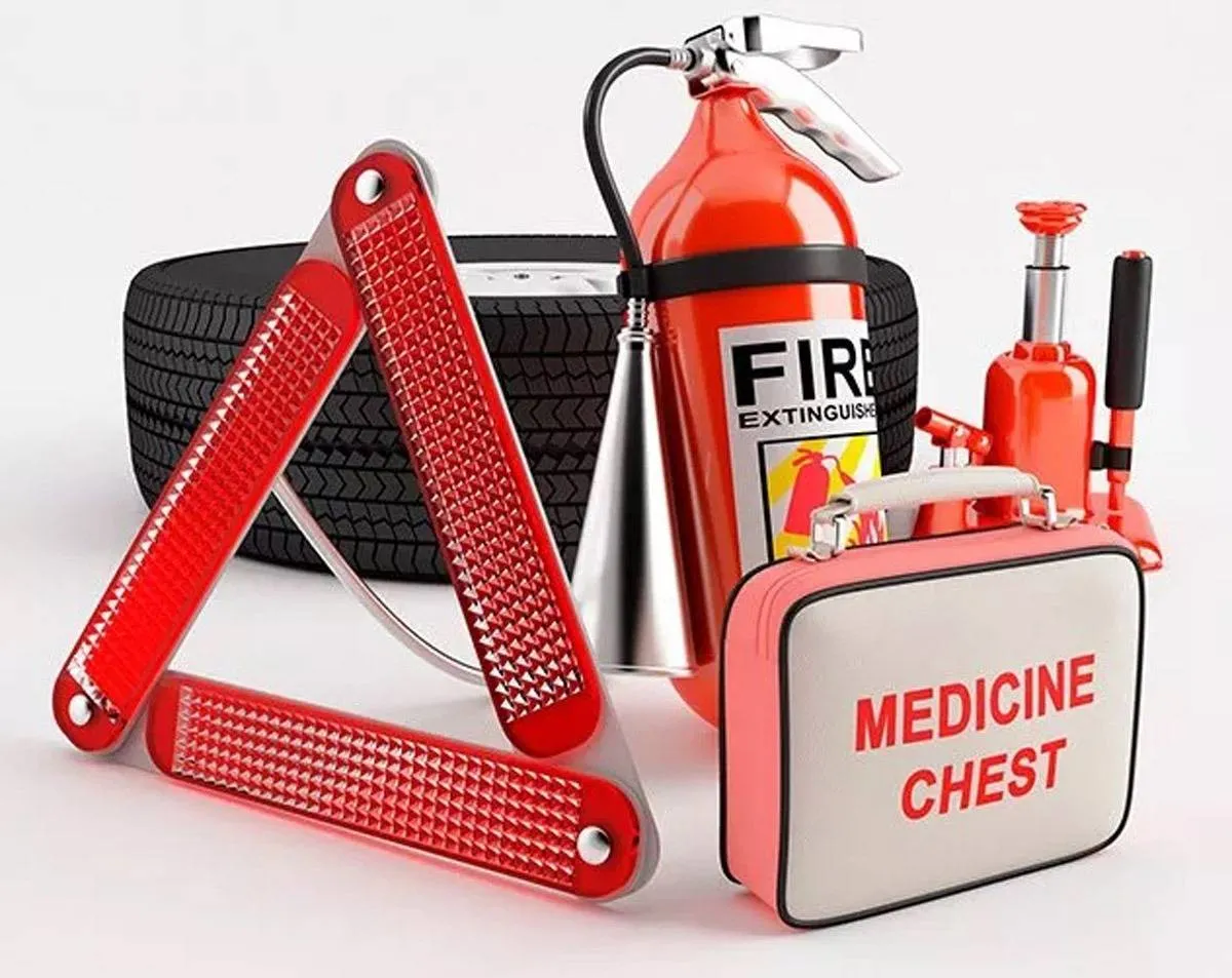 أشياء يجب أن تتواجد في سيارتك دائماً