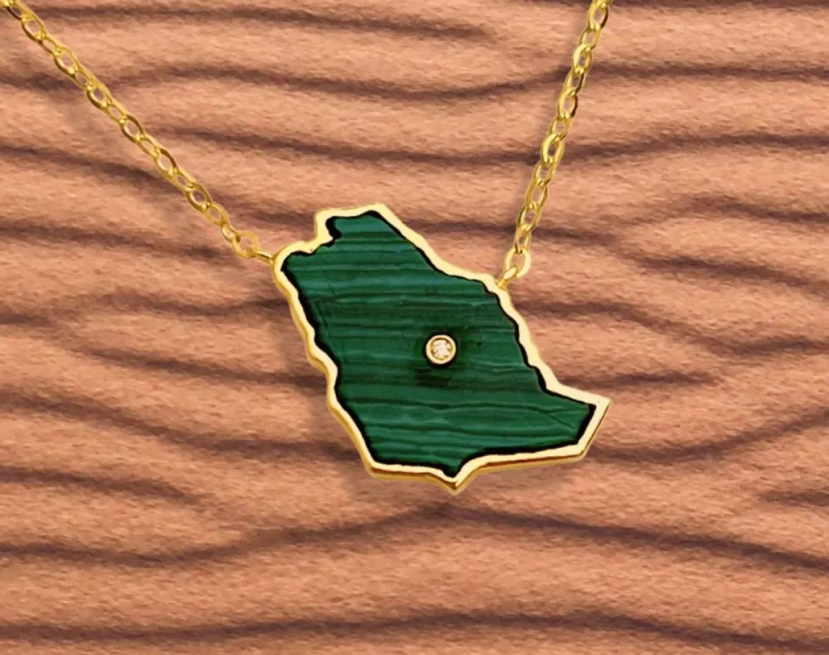 قلادة خريطة المملكة