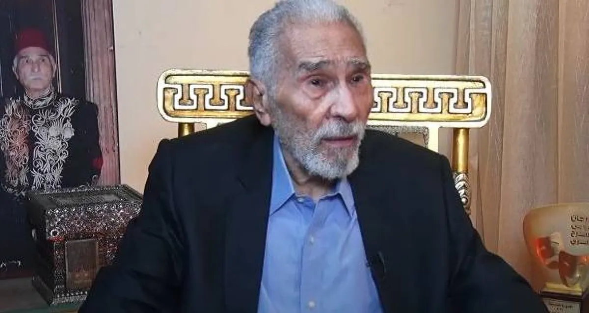 الفنان عبد الرحمن أبو زهرة  خلال لقائه في برنامج " 90 دقيقة"-   لقطة شاشة من قناة المحور