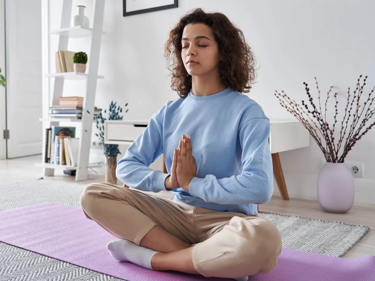 تمارين يوجا منزلية للمبتدئين