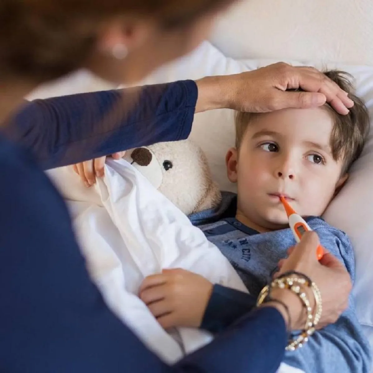 صورة لطفل مريض