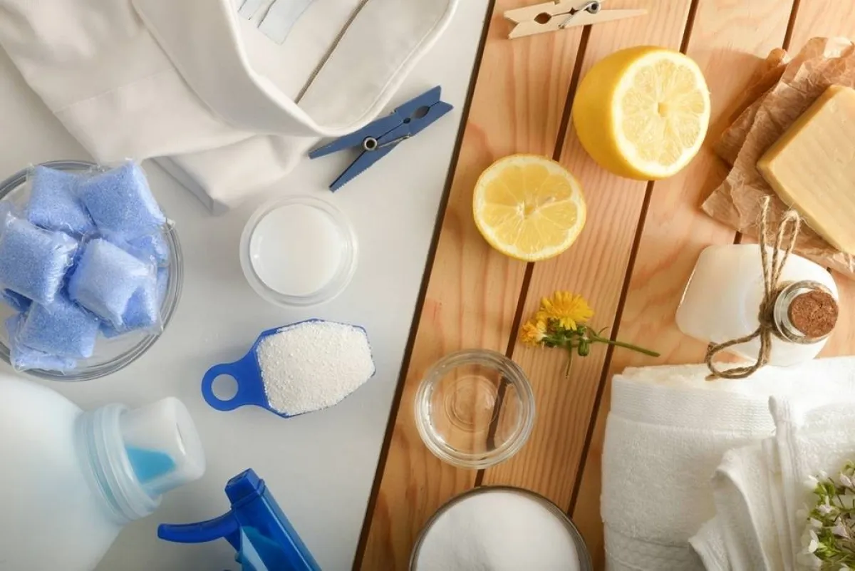 كيفيّة التخلّص من بقع الملابس؟