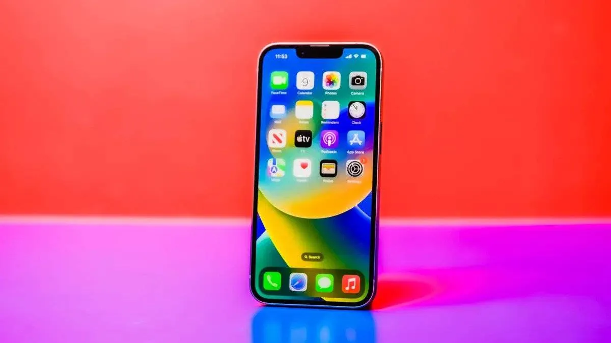 صورة لهاتف آيفون 14