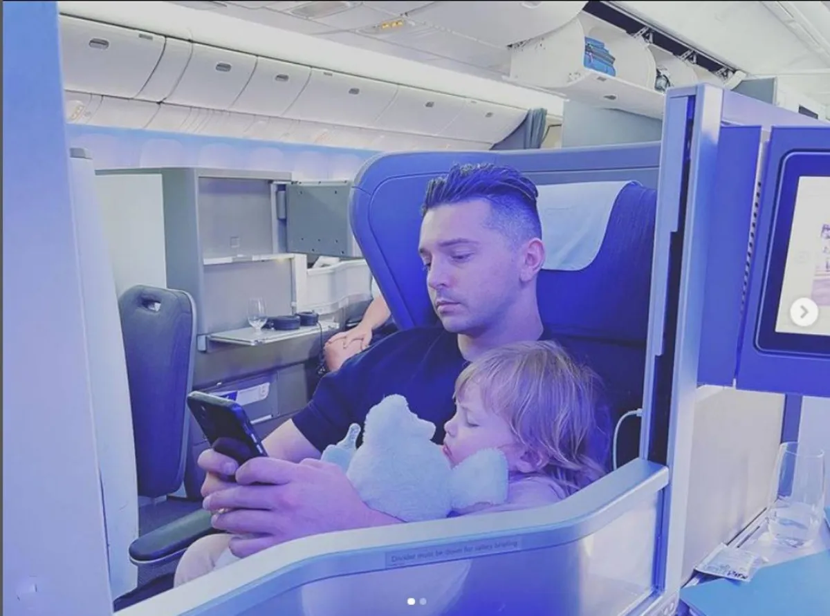 «عمره أسبوعين» ويمتلك يختاً بـ3 ملايين دولار.. ما القصة؟ 