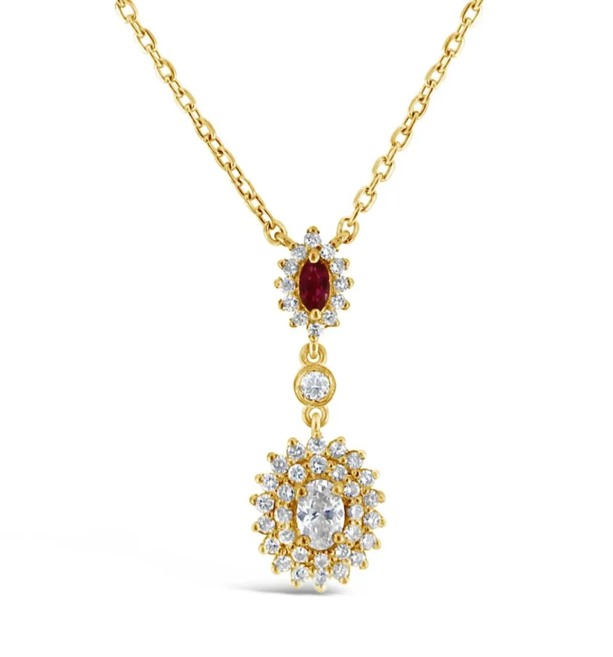 قلادة مرصوفة بالألماس والياقوت الأحمر مستوحاة من التراث السعودي من دار مُصلى Musalli Jewelry- الصورة من الحساب الرسمي للدار على إنستغرام