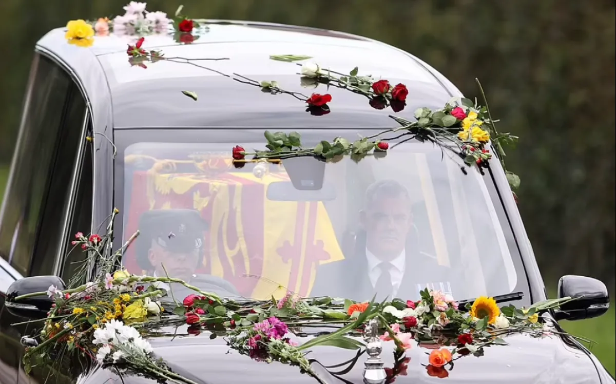 جنازة الملكة إليزابيث