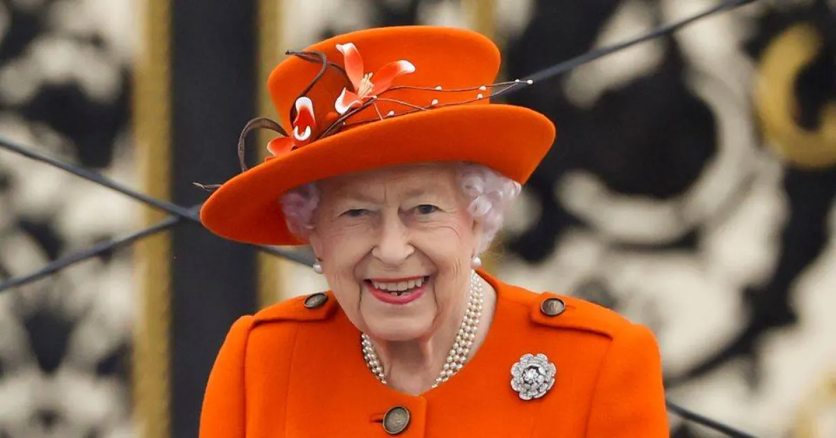 الملكة إليزابيث 