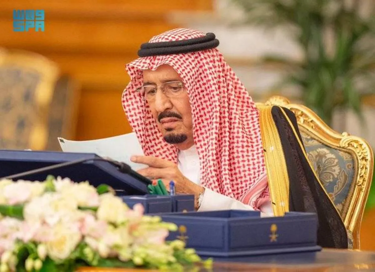 خادم الحرمين الشريفين يرأس جلسة مجلس الوزراء - الصورة من "واس"