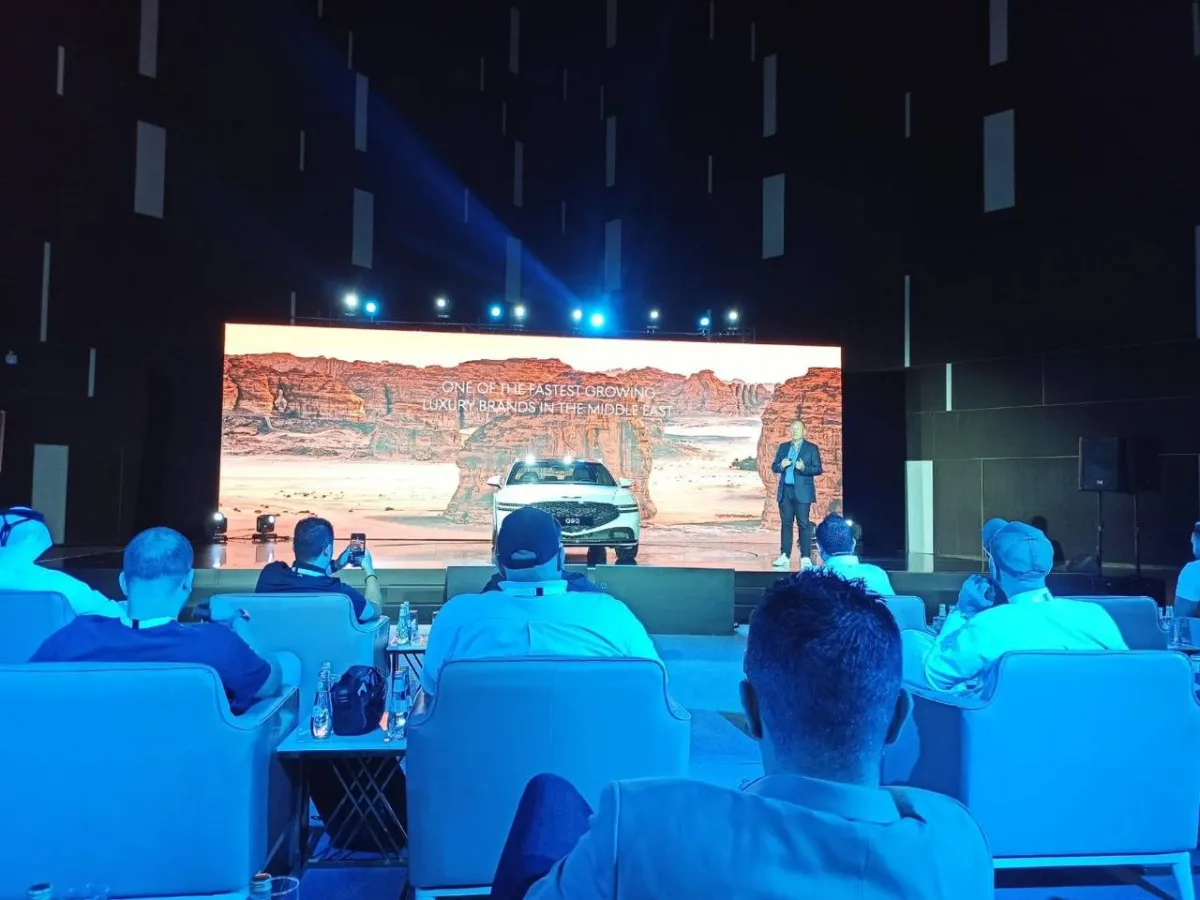 إطلاق جينيسيس G90 في مدينة العُلا