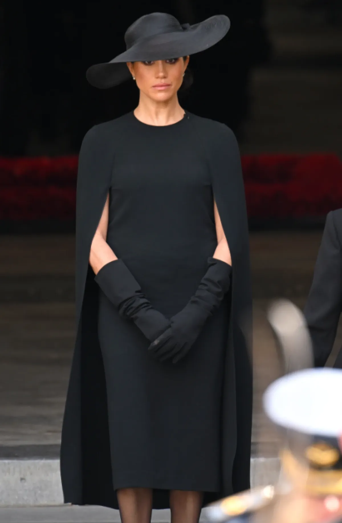 ميغان ماركل ترتدي الكاب الأسود