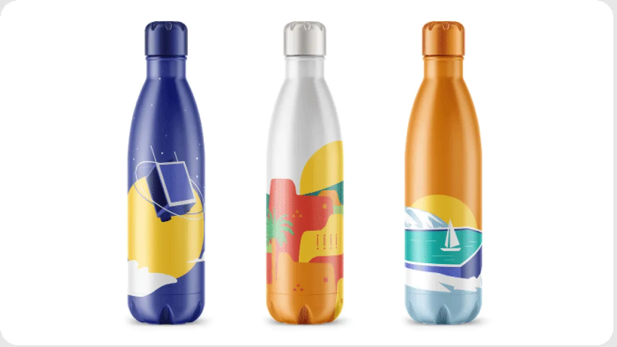 قوارير مزينة بشعار الهوية الوطنية