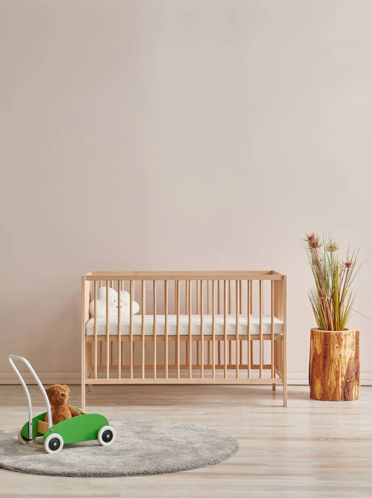 صورة لسرير المولود