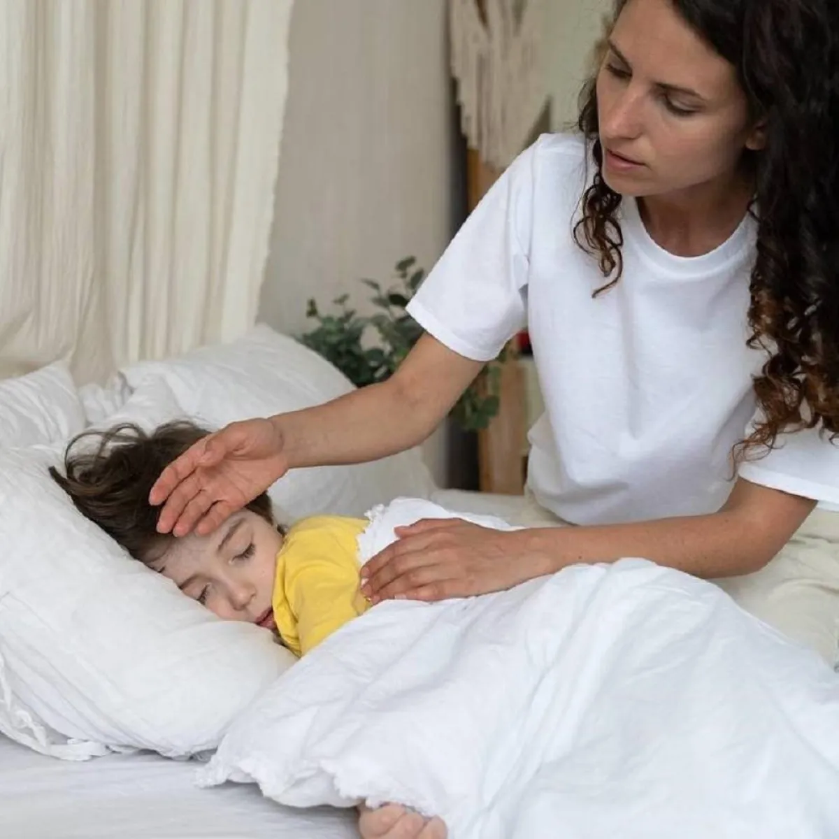 صورة لطبيبة ومريض