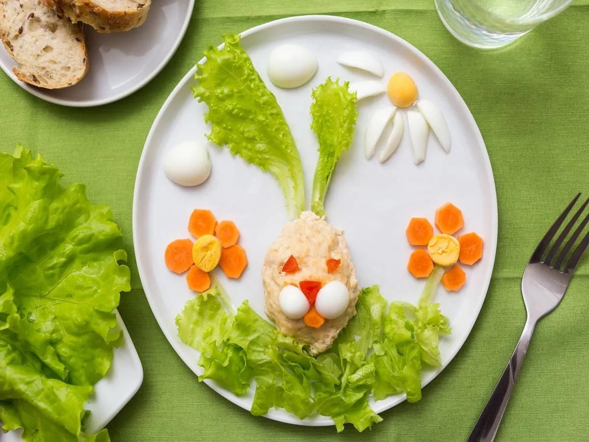 صورة لطبق يحتوى على طعام الطفل