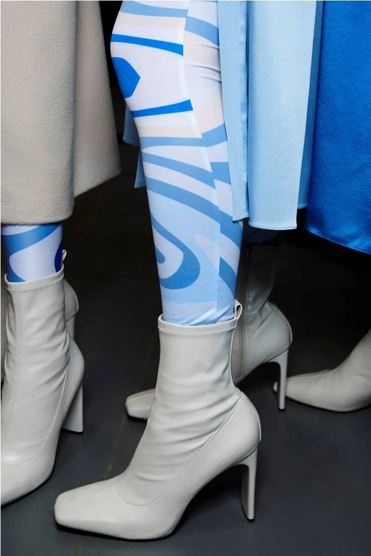 طرق تنسيق البوت الأبيض من بودابست سيليكت  Budapest Select