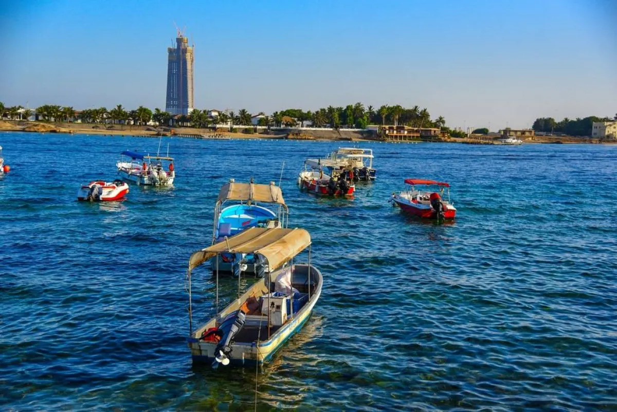مراكب في بحر جدة