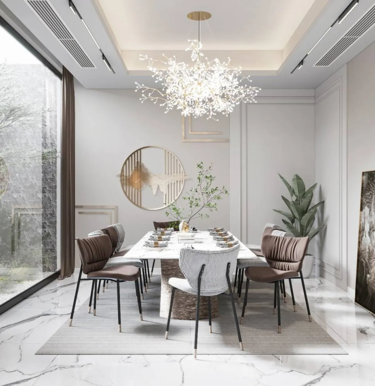 اللوحات تُجمّل قاعة الطعام