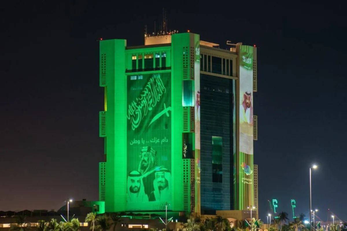 العروض ثلاثية الأبعاد تزين عدة مبان بجدة