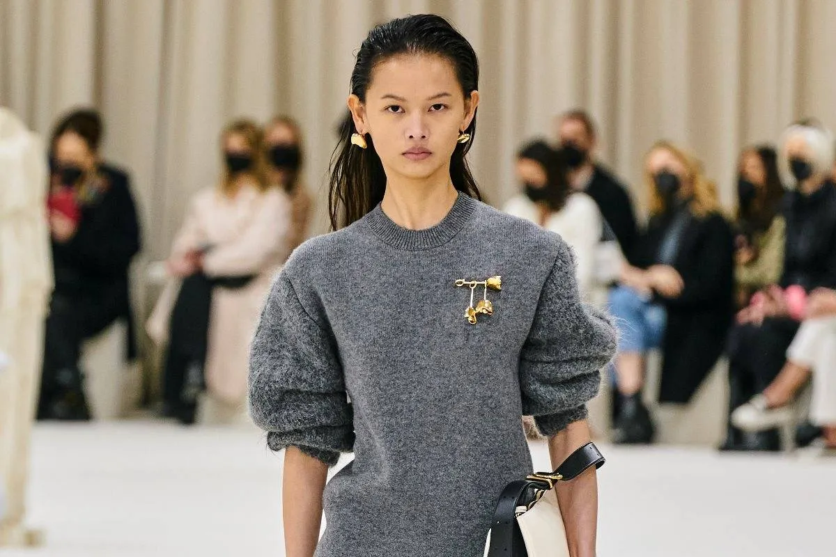 اللون الرمادي من جيل ساندر Jil Sander