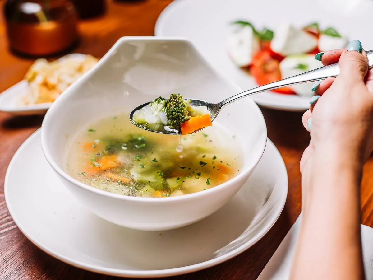 مميزات وعيوب رجيم الشوربة الحارقة