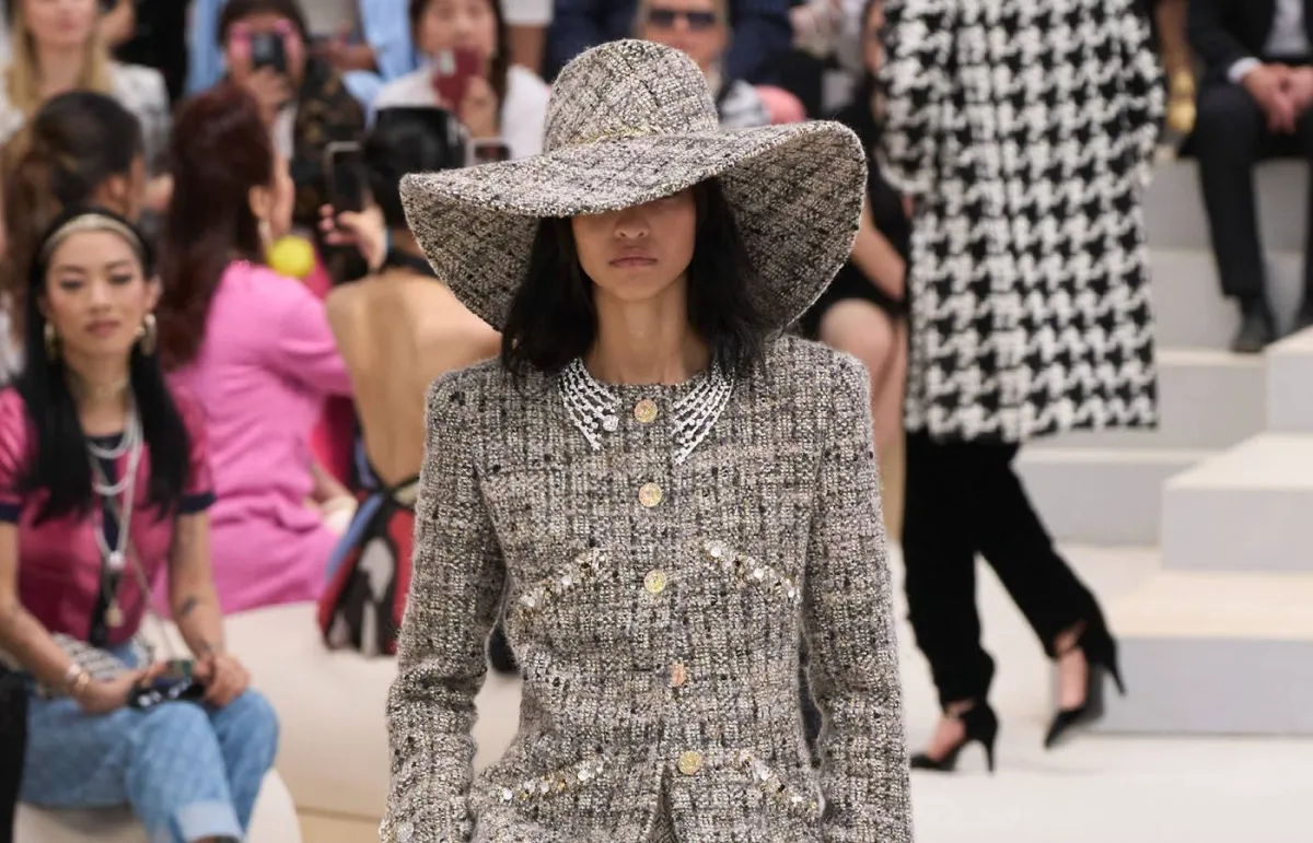 ألوان هادئة للموسم الجديد shades of neutrals 