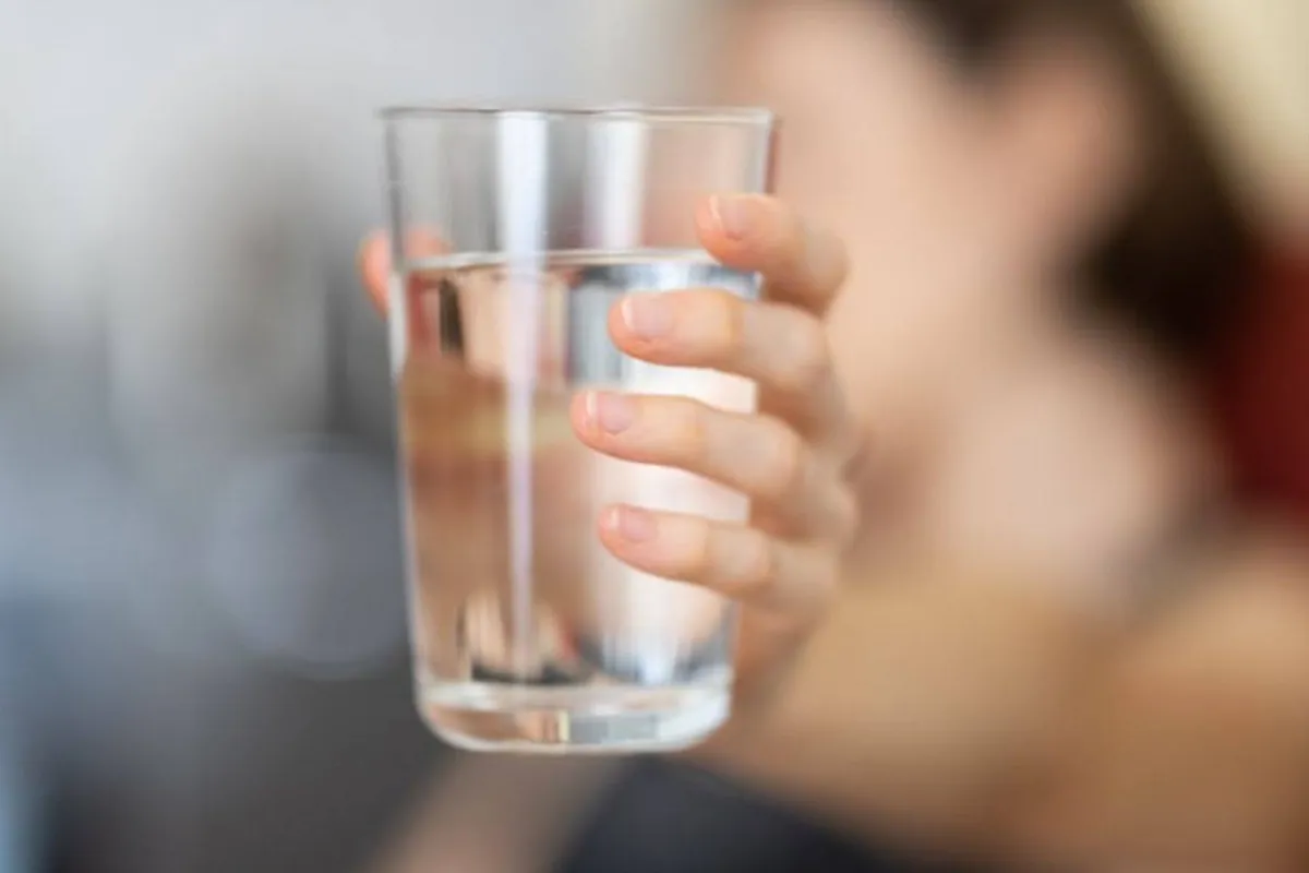 شرب الماء