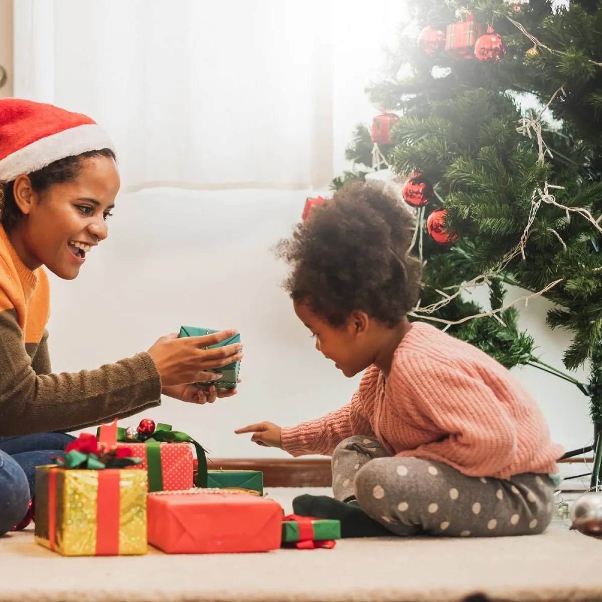 صورة لأم وطفلتها