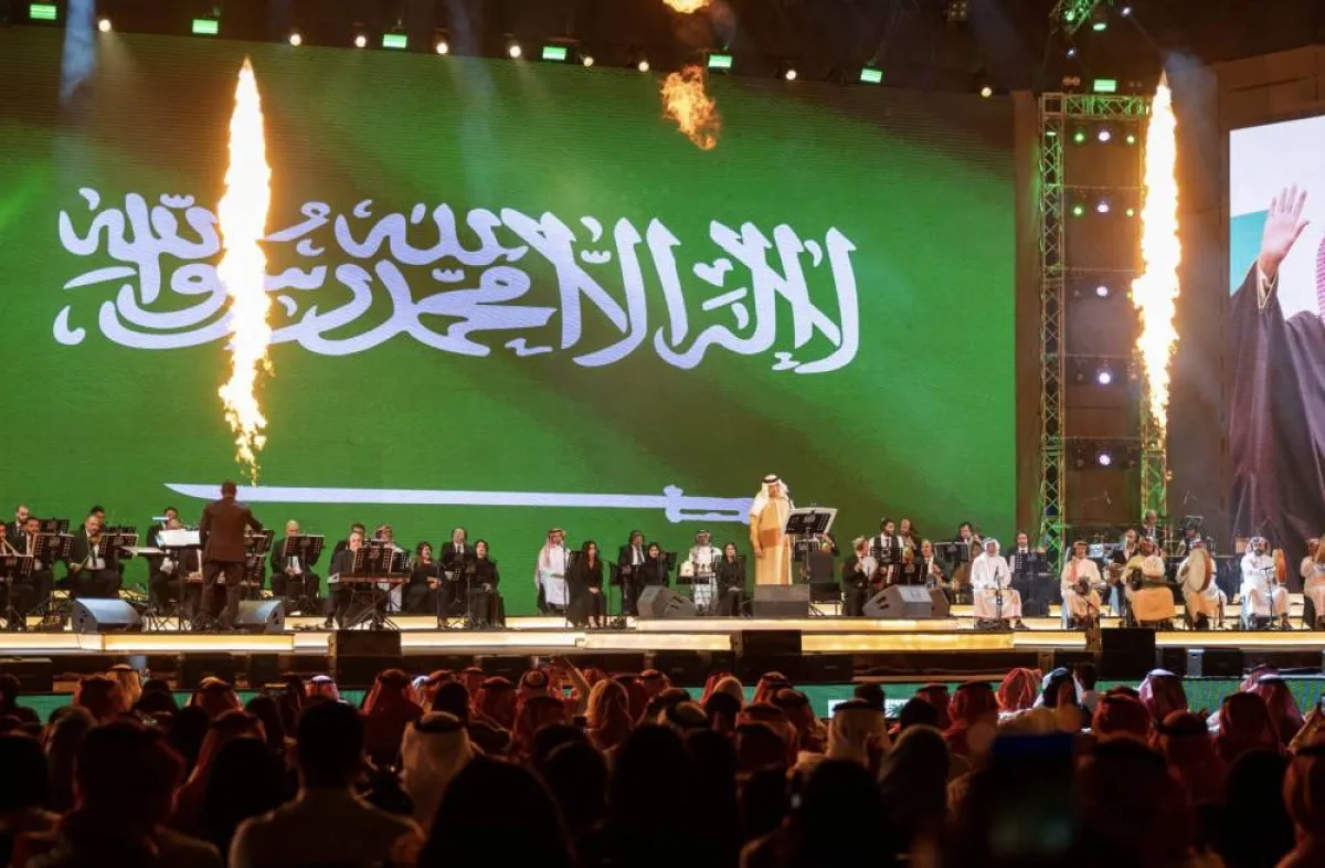 محمد عبده على مسرح ابو بكر سالم - الصورة من الحساب الرسمي لوزارة الثقافة على تويتر