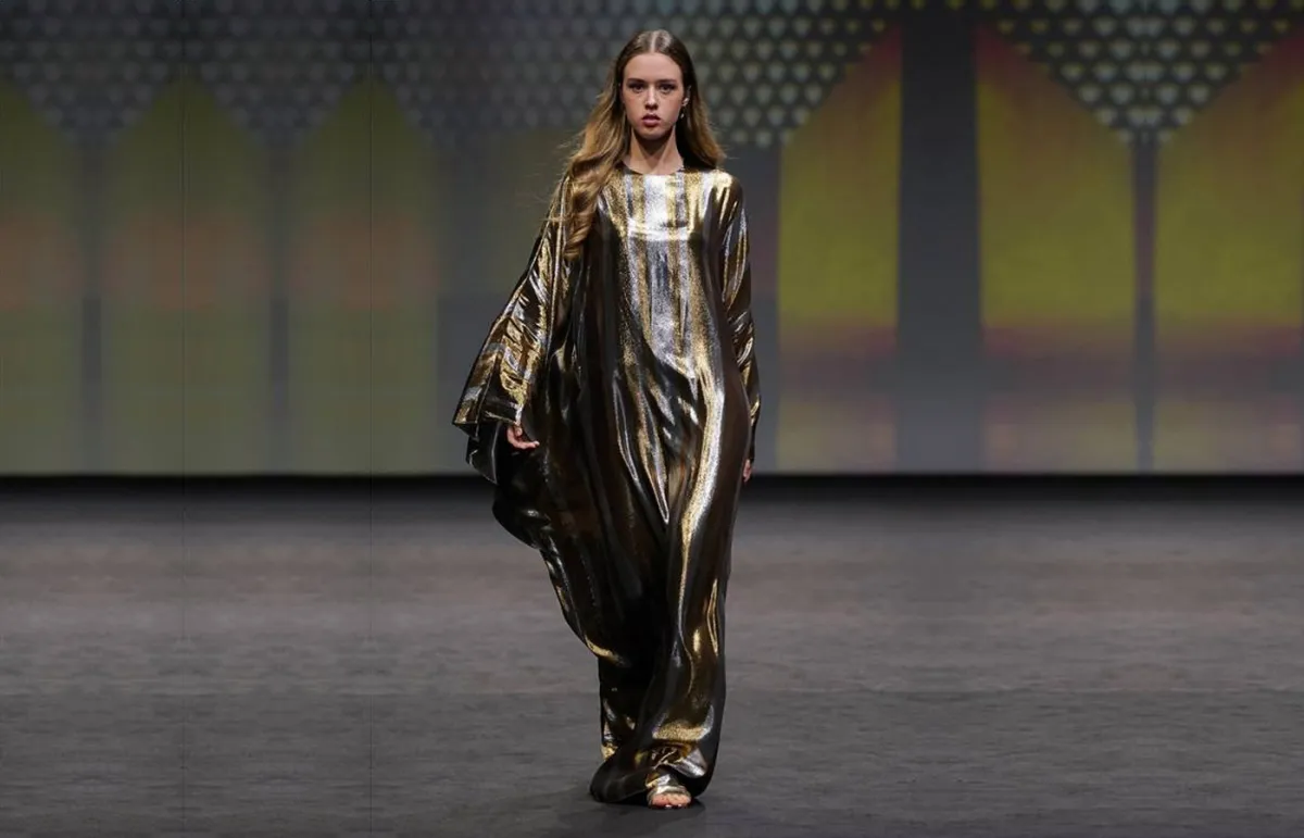 فستان خريفي طويل من سمسم Semsem