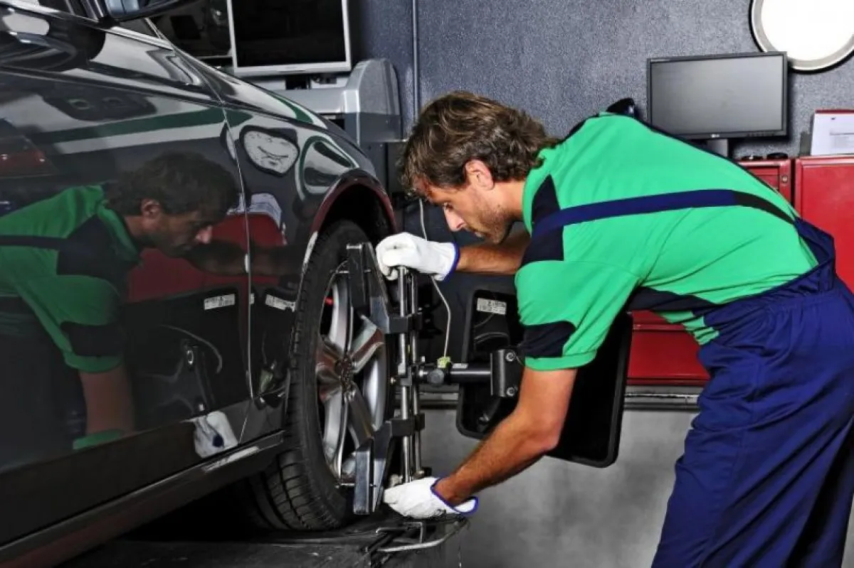 ترصيص اطار السيارة