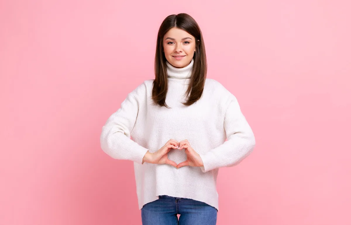 علامات الحمل في الأسبوع الأول من تلقيح البويضة