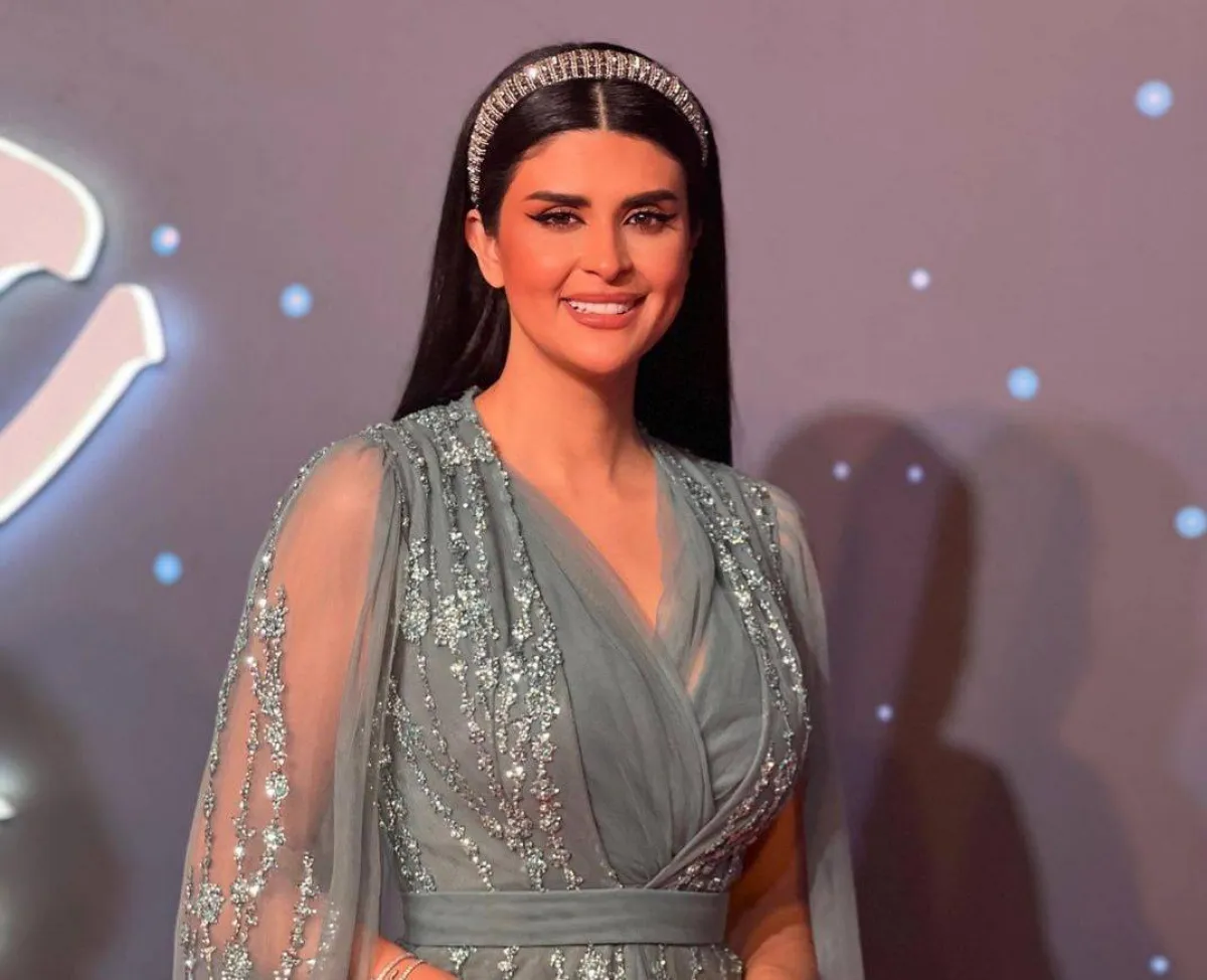 تسريحات شعر منسدلة من سلمى رشيد