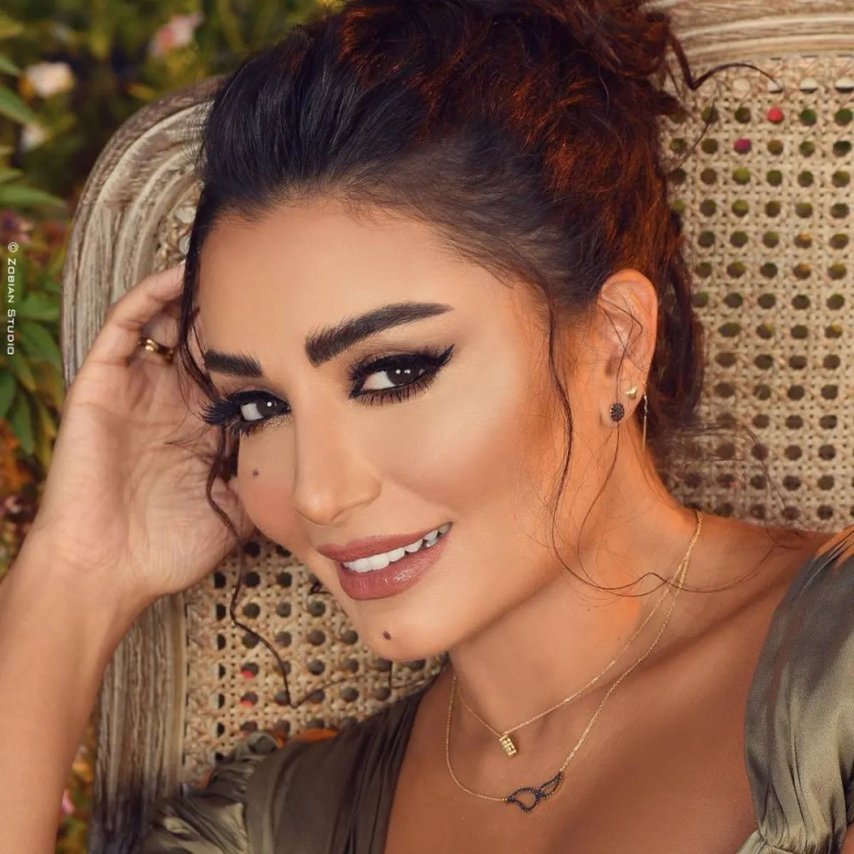 مكياج عيون ديمة الجندي