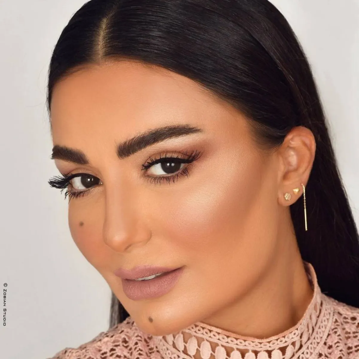 أساليب مكياج ديمة الجندي