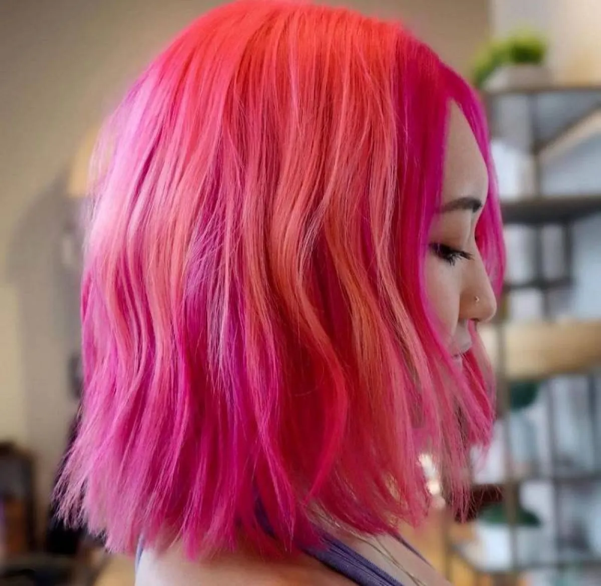 صبغات شعر وردي جريء