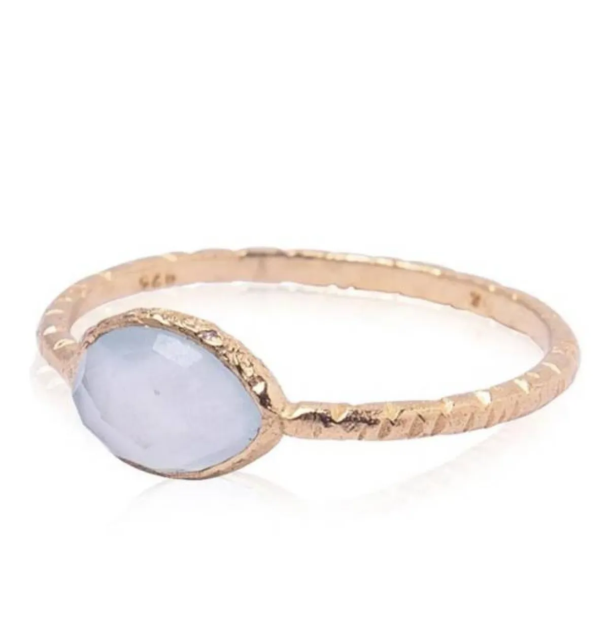 خاتم العقيق من Robyn real jewels