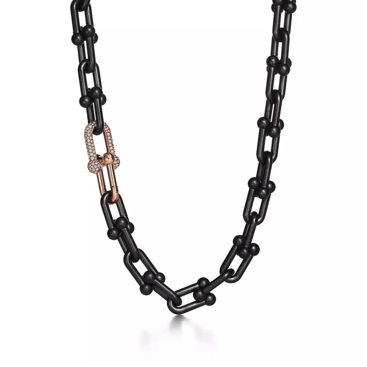 سلسلة Tiffany HardWear من تيفاني آند كو Tiffany & Co