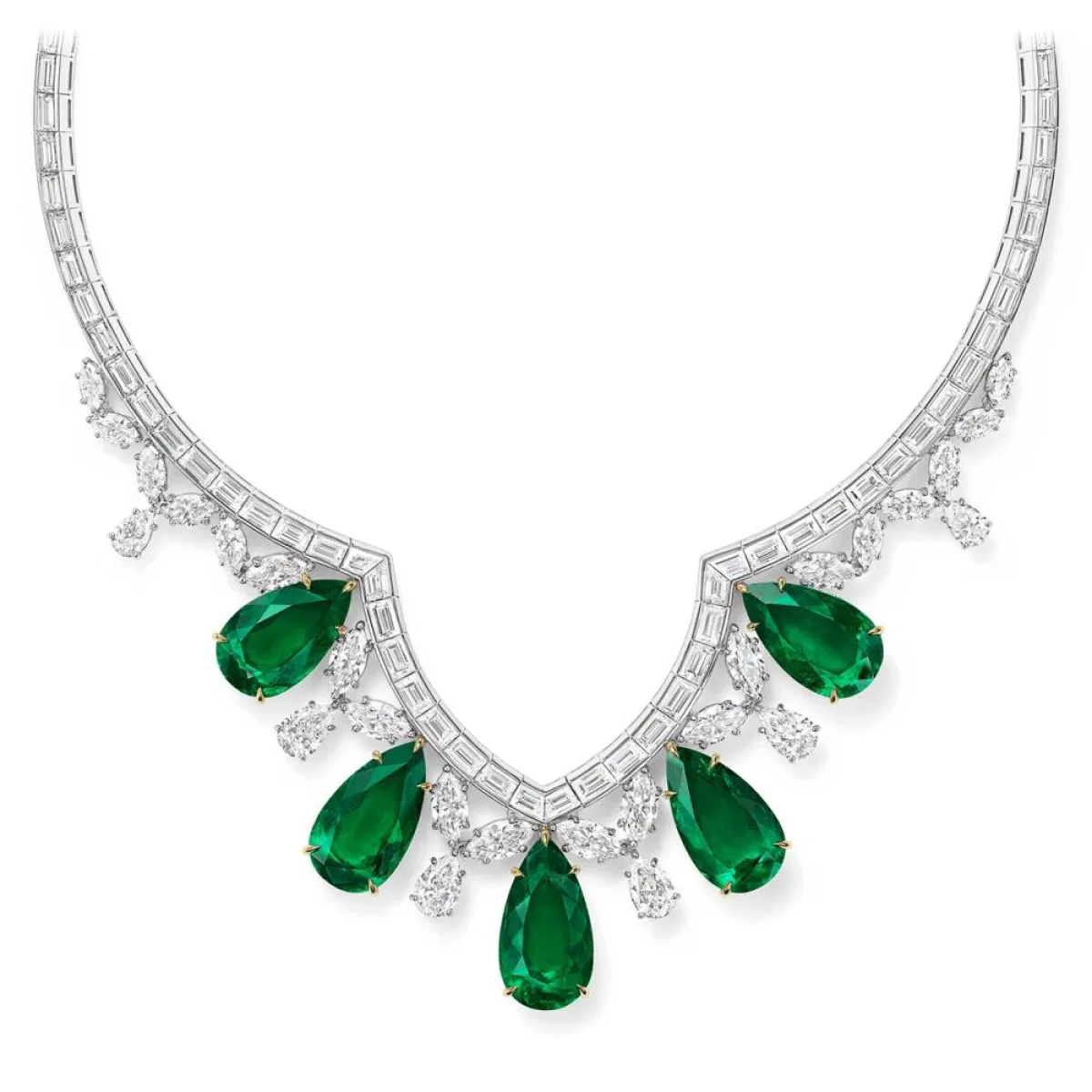 قلادة Cathedral من هاري وينستون Harry Winston