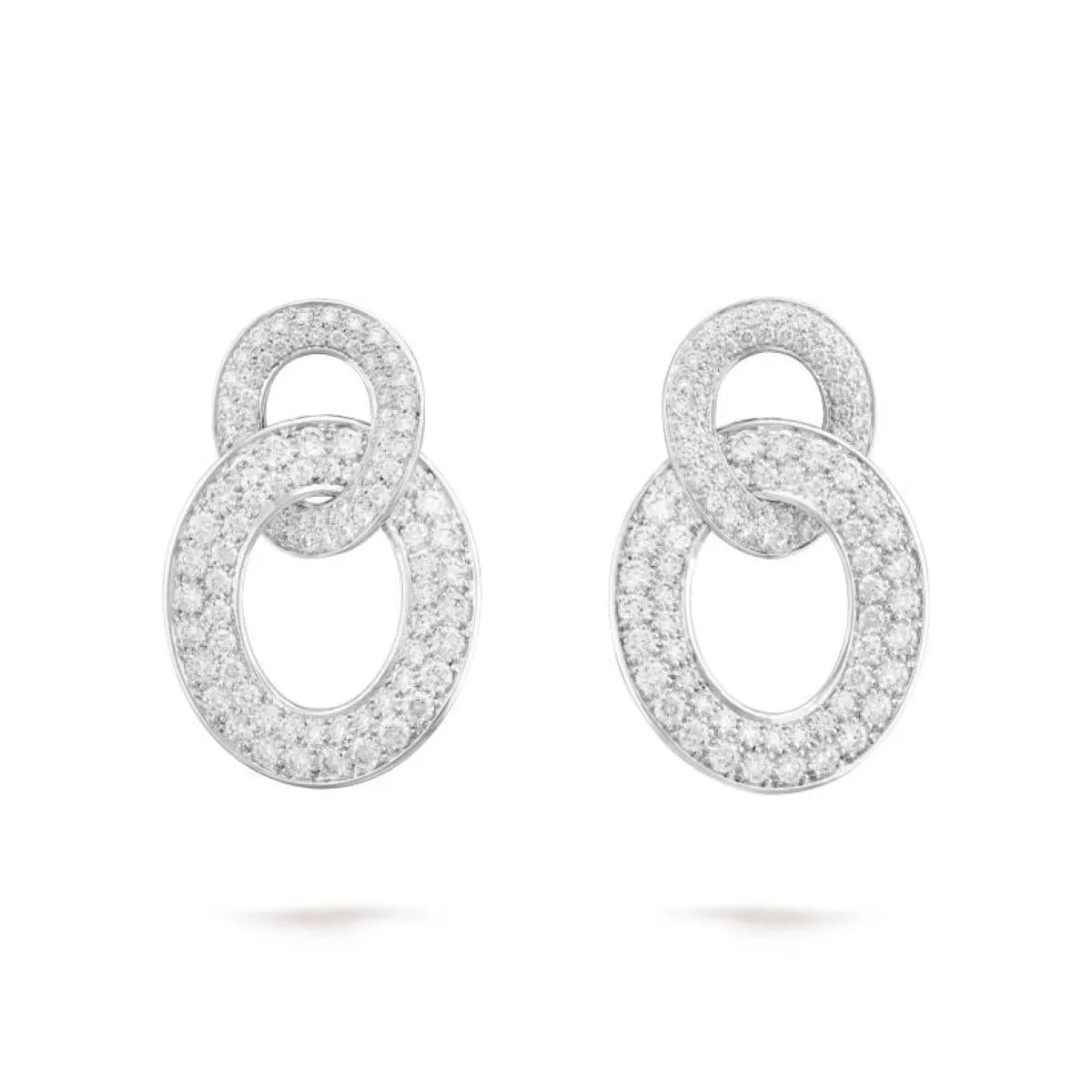 أقراط Olympia  من فان كليف آند أربلز Van Cleef & Arpels