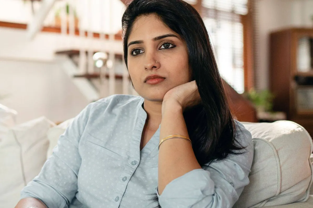 نصائح للخروج من صدمة الانفصال بسبب الخطوبة