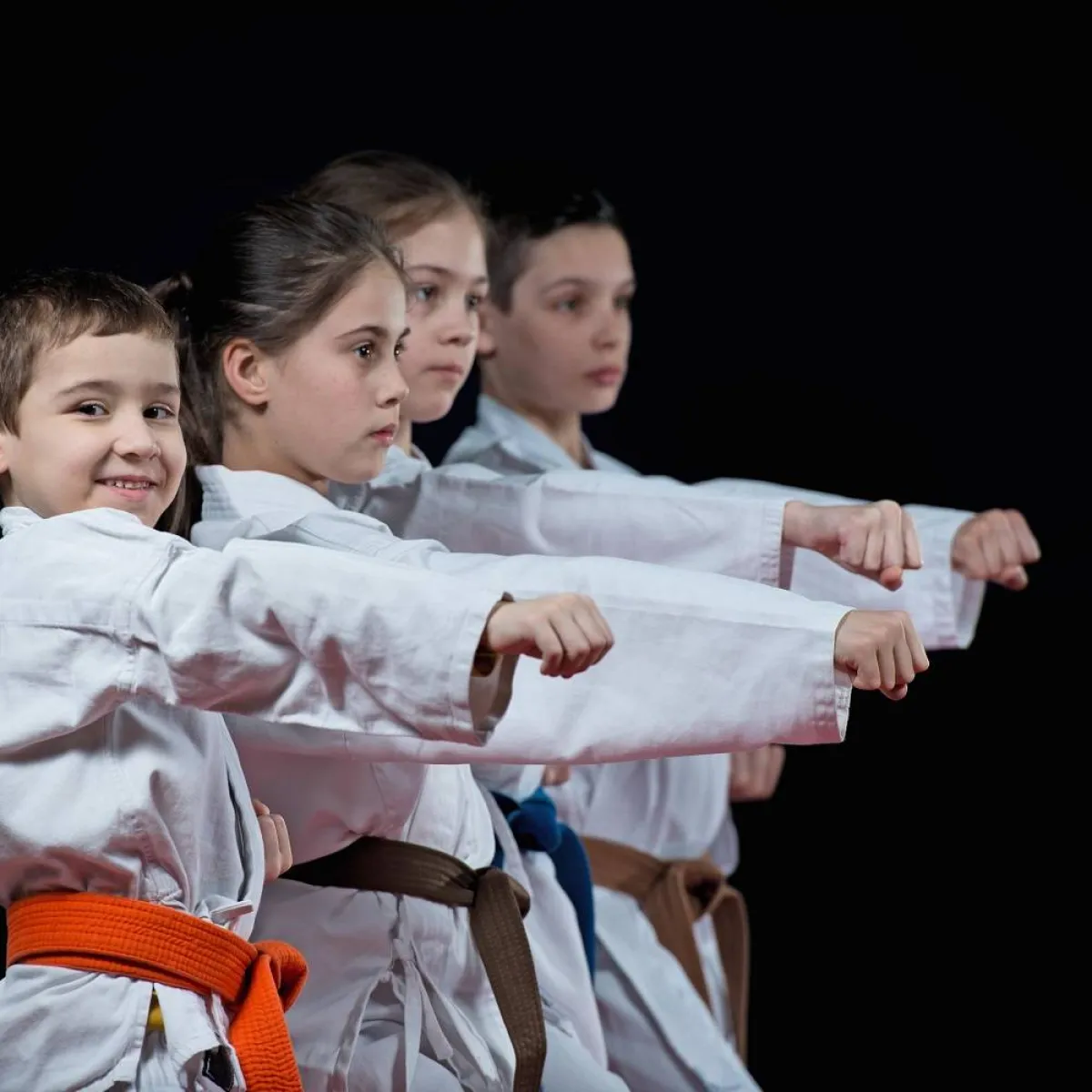 صورة لأطفال رياضيين