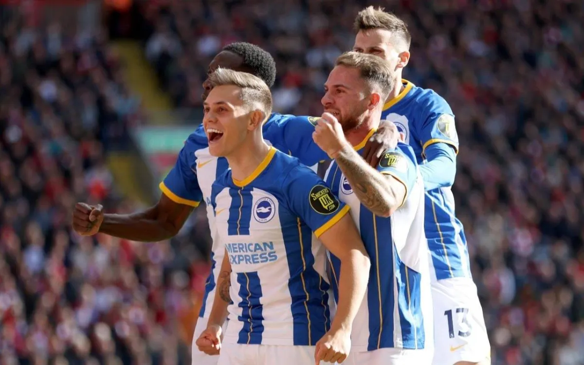 صورة لاعبي برايتون