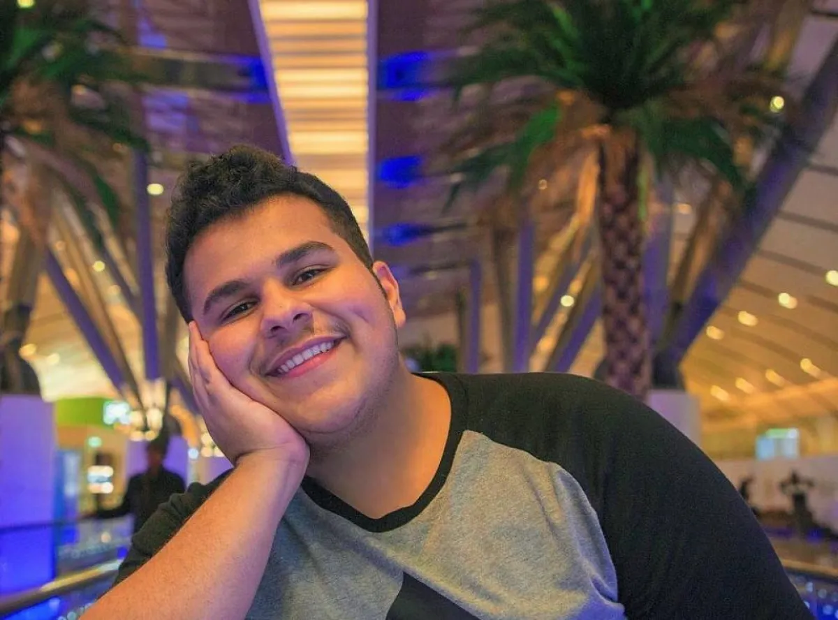 عز الخد - الصورة من حسابه على الانستجرام