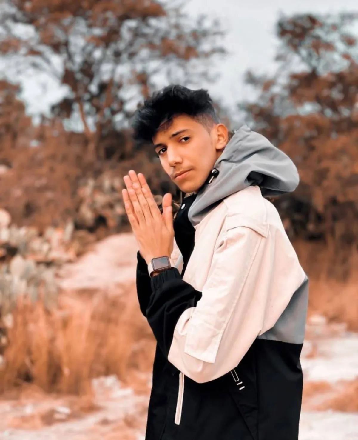 نيف - الصورة من حسابه على الانستجرام