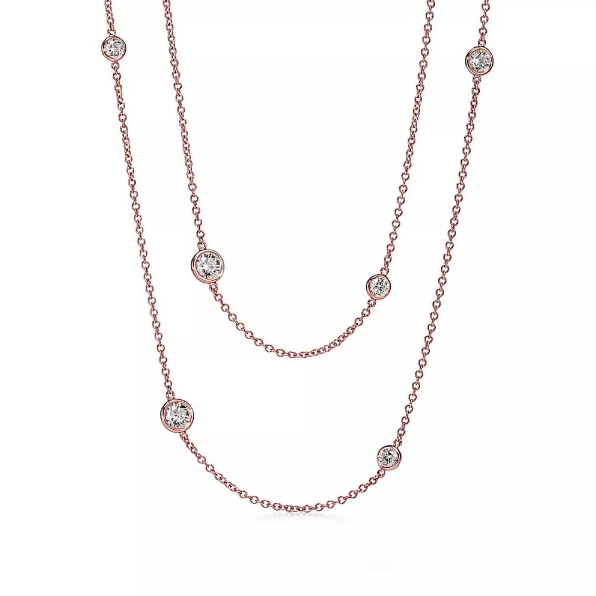 سلسلة Diamonds by the Yard من تيفاني آند كو Tiffany & Co