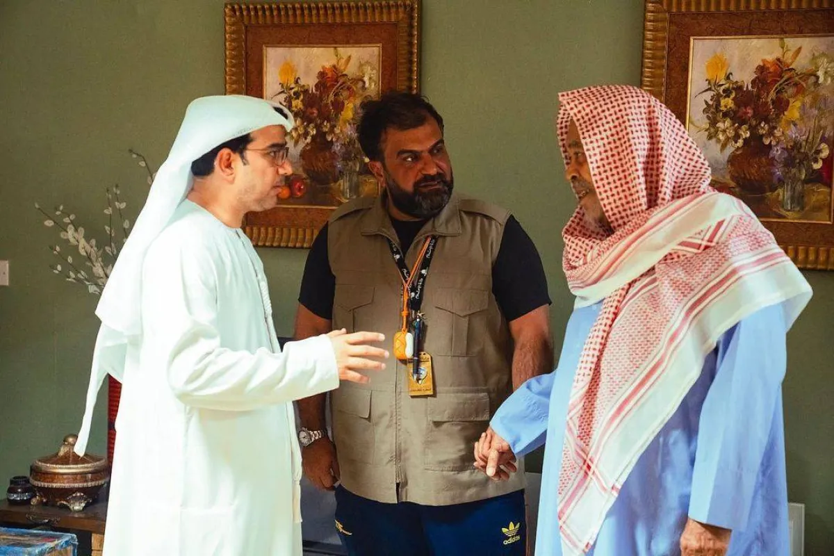 سعيد السعدي برفقة سعد الفرج ومناف عبد ال في كواليس مسلسل منزل 12  - صورة من صفحته الرسمية على انستغرام 