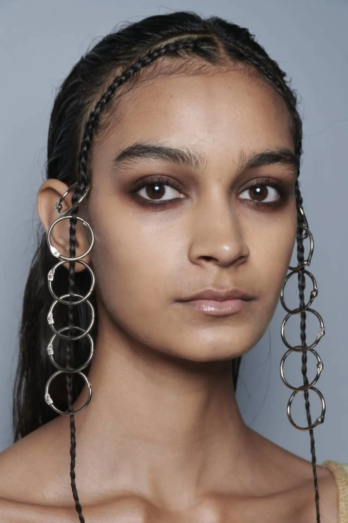 صيحات تسريحات شعر 2023