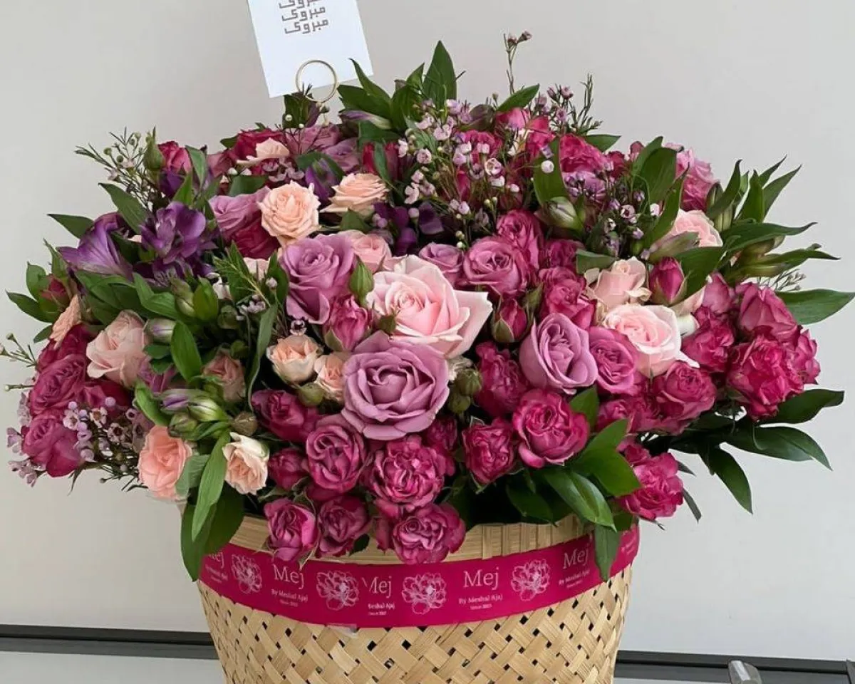 باقة ورد من تنسيق مشعل عجاج