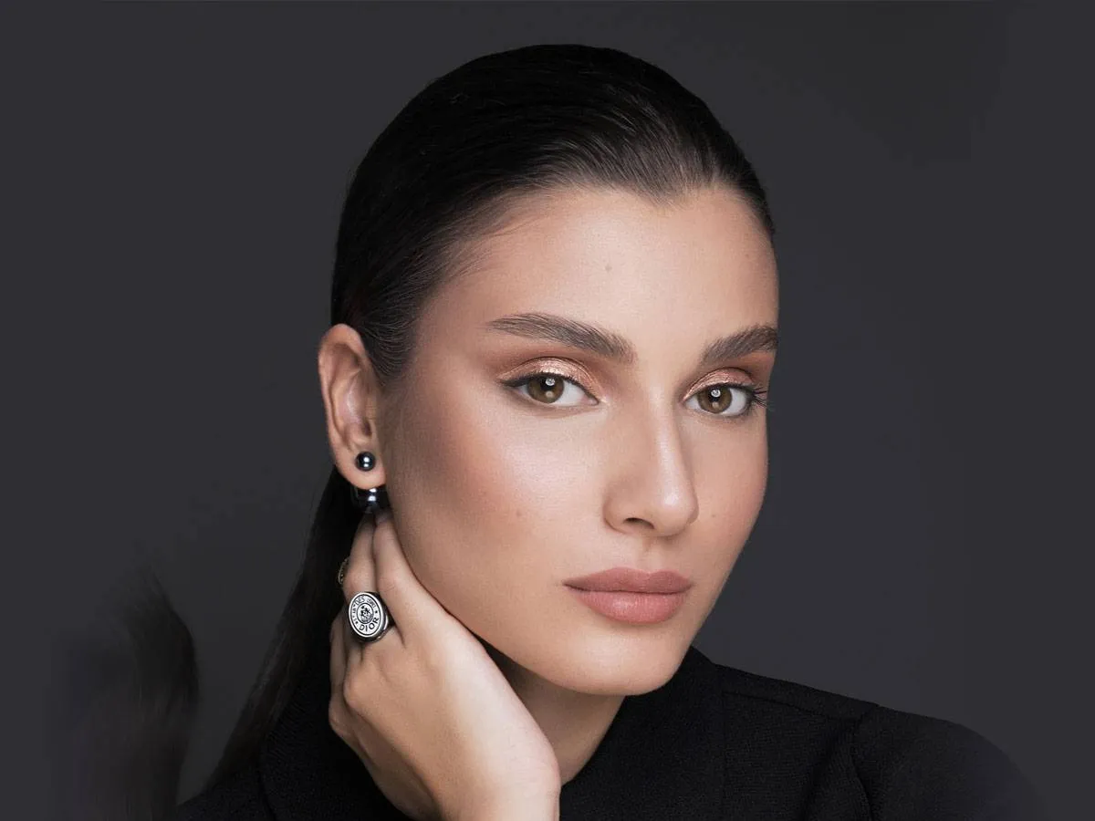 كريم الأساس من موسم إلى آخر Transition Foundation